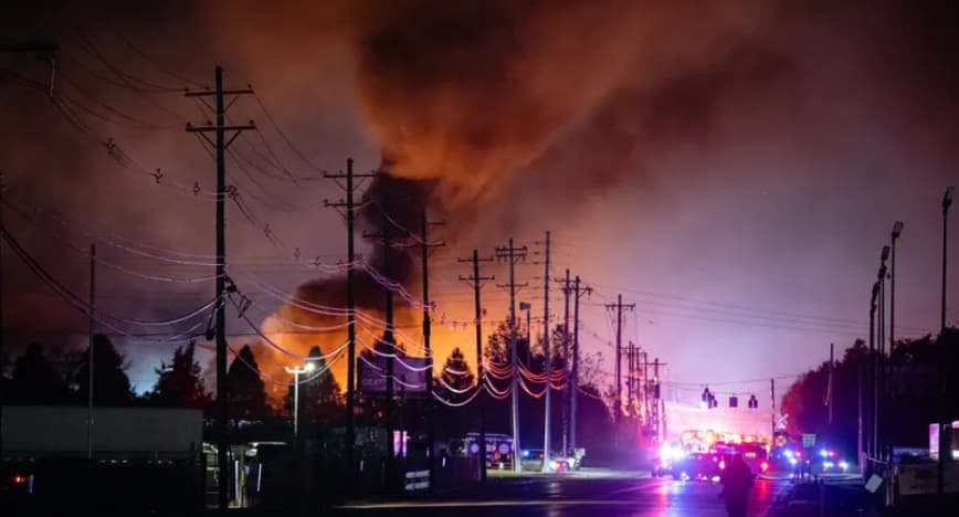 По страшната авионска несреќа во Кентаки, ЈуПиЕс и ФедЕкс ги приземјуваат своите летала