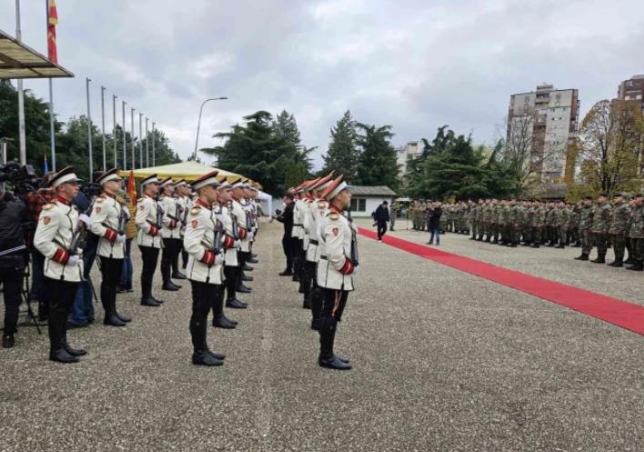 Триесет и еден питомец и 28 слушатели положија заклетва на Воената академија