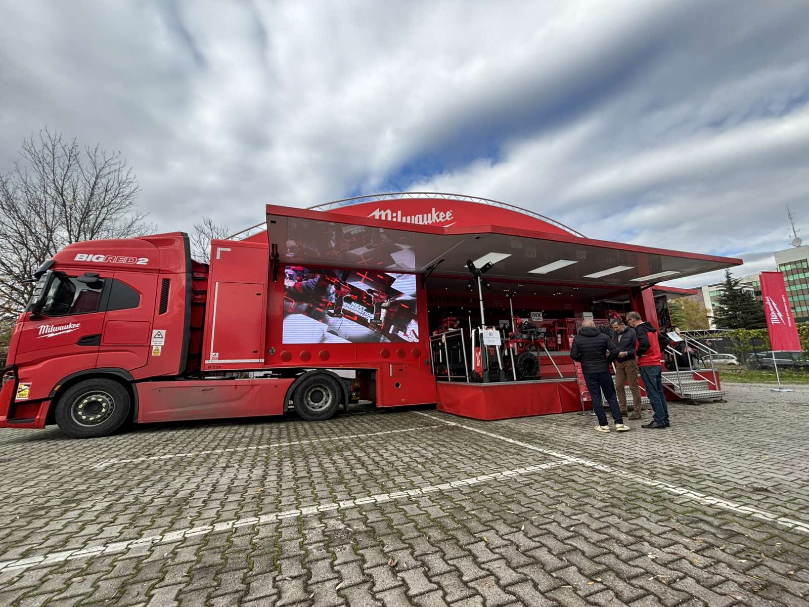 Големата црвена промоција на Milwaukee во Македонија