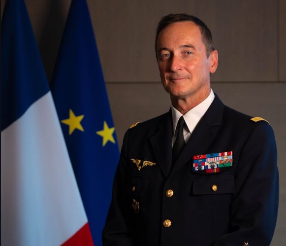 Началник на Генералштабот на Франција: Се подготвуваме за можна војна со Русија