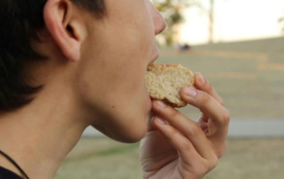 Имате проблем со штитната жлезда?