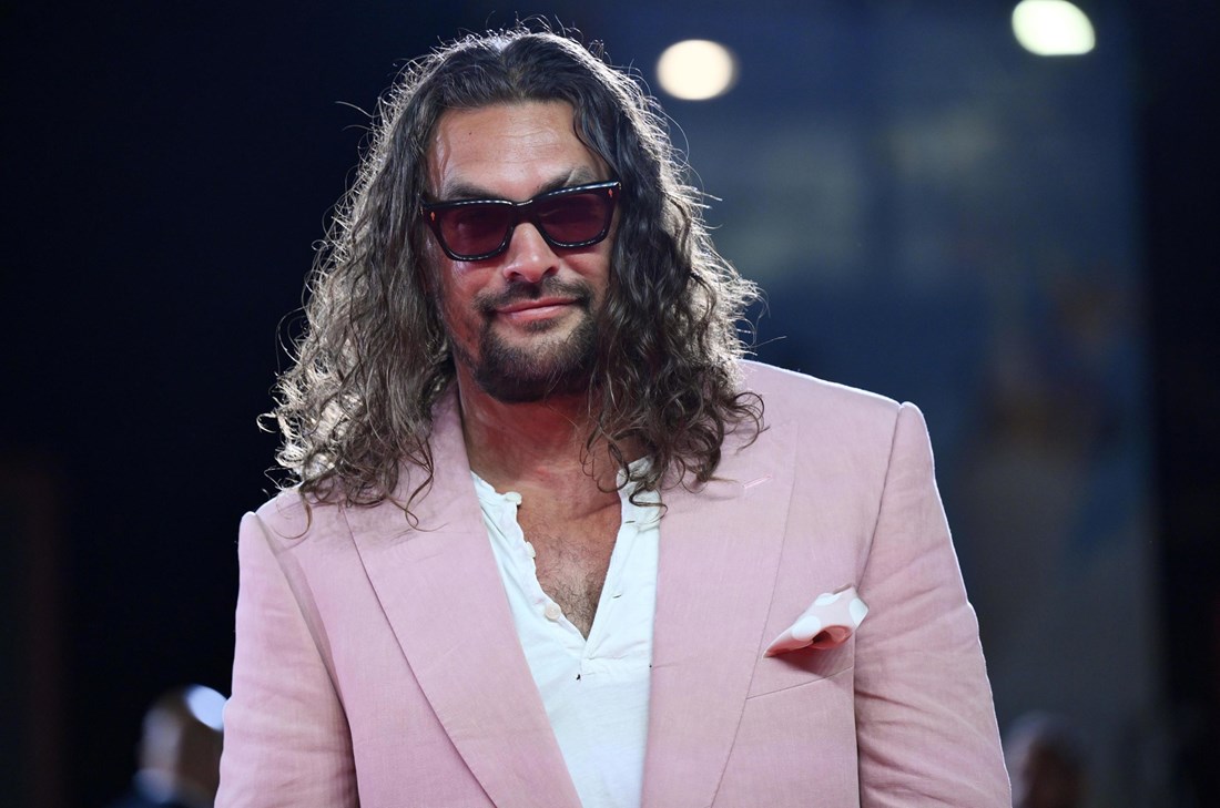 Британка му платила 570.000 евра на „Џејсон Момоа“. Мислела дека се во врска, но...