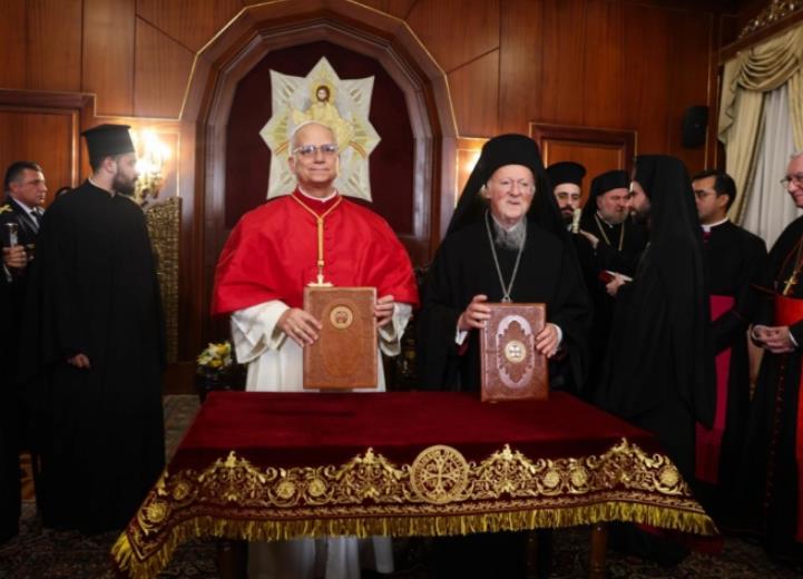 Лав XIV и Вартоломеј сакаат дијалог, но што е со верниците?