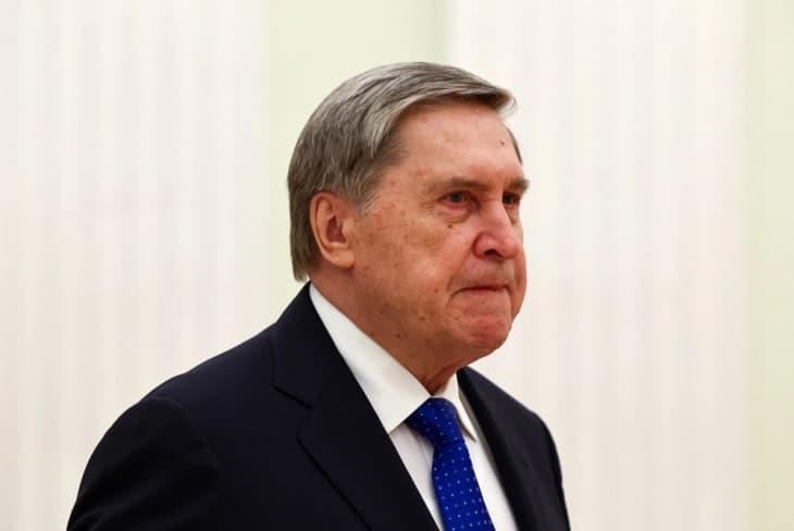 Ушаков: Америка и Русија работат на долгорочно решение за Украина, засега не се разговара за прекин на огнот