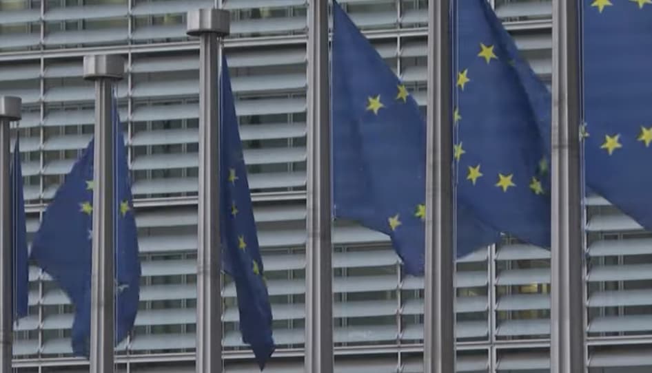 Има промена во реториката на ЕУ околу излезно решение, вели Сиљановска Давкова