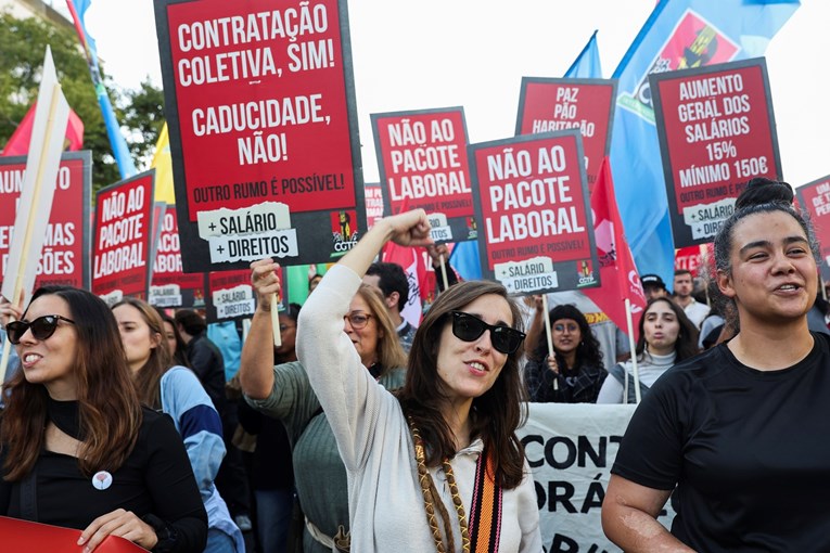 Генерален штрајк од утрово ја парализира Португалија