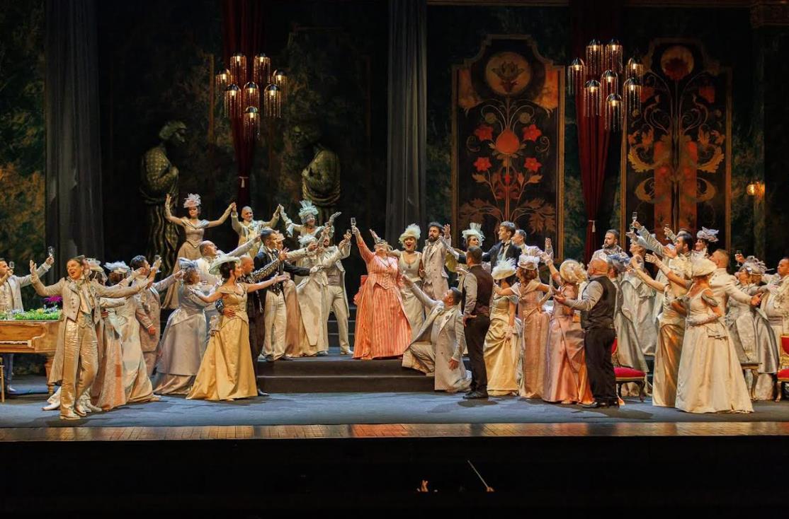 „Лилјакот“ од Јохан Штраус II – виенскиот шарм на сцената на МОБ на 23 и 26 декември од 19.30 ч.