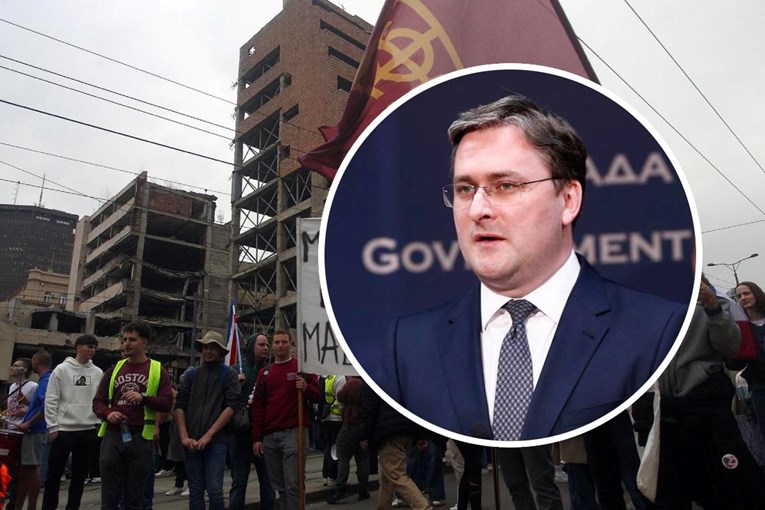 Српскиот министер за култура фалсификувал документи за проектот на зетот на Трамп, фирмата се повлекува