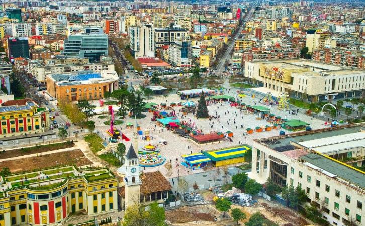 Во Албанија од јануари минималната плата ќе изнесува 510 евра