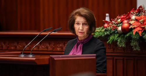 Сиљановска Давкова: Потребни се јасни гаранции од ЕУ и од Бугарија