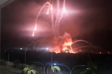 Детонации во Каракас: Мадуро е заробен