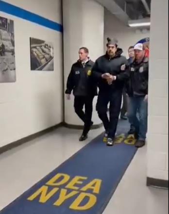 Мадуро префрлен во притворскиот центар во Бруклин, утре се очекува да се појави на суд