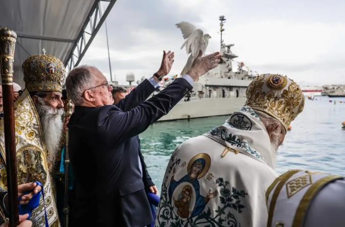 Во Грција се празнува Богојавление – Водици