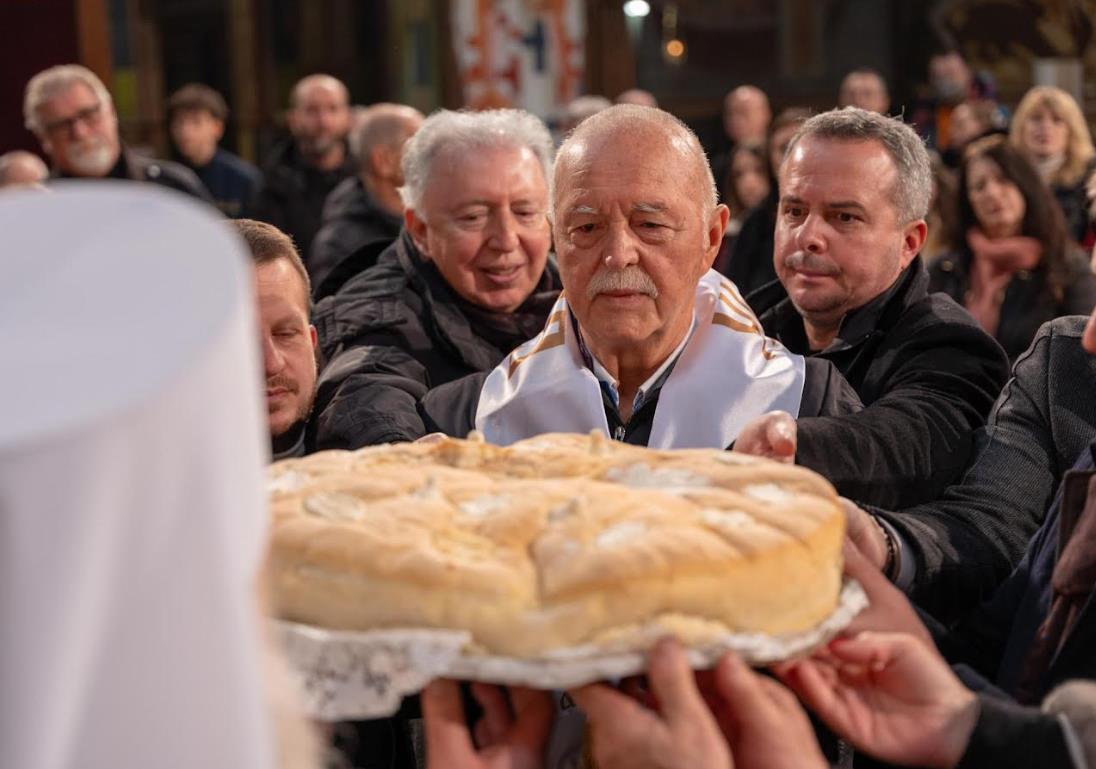 Герасимовски: Бадник е ден кога ја негуваме традицијата и си подаваме рака едни на други