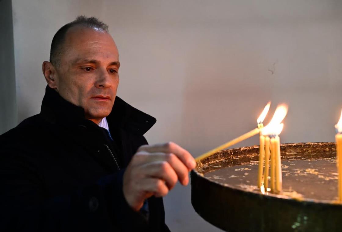 Претседателот на СДСМ Филипче за Божиќ: Да градиме праведно и слободно општество, младите тука да ја гледаат иднината