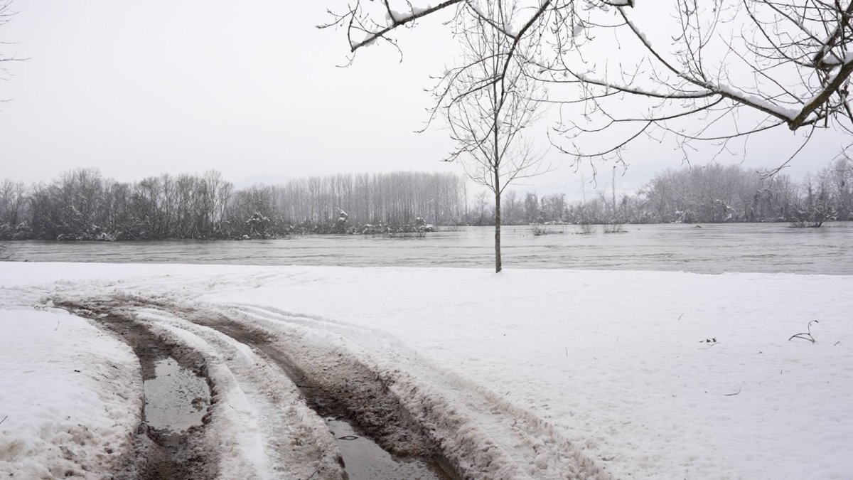 Леден бран парализираше делови од Европа и Балканот