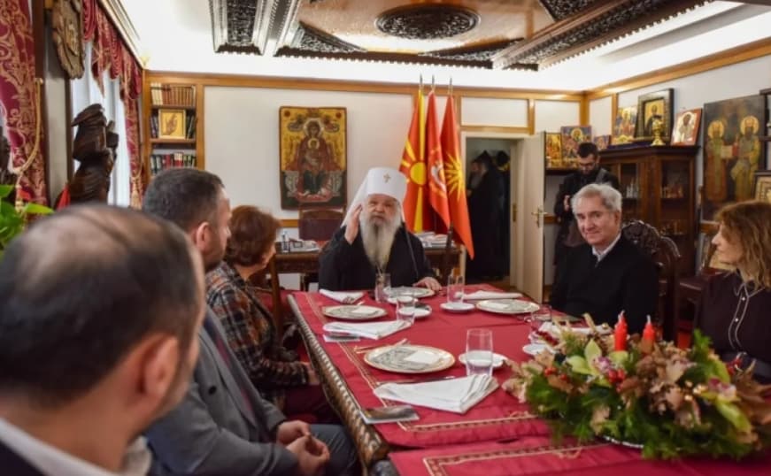 Божикна средба кај Архиепископот Стефан