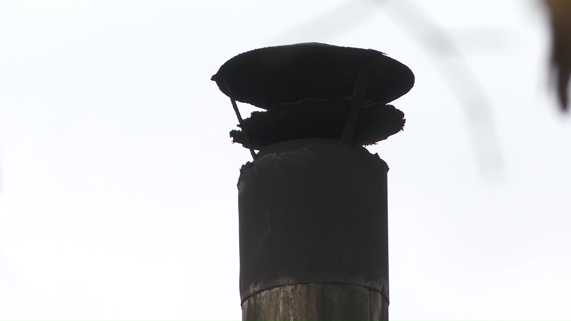 Дали „тивкиот убиец“ јаглерод моноксид зеде уште две млади жртви?