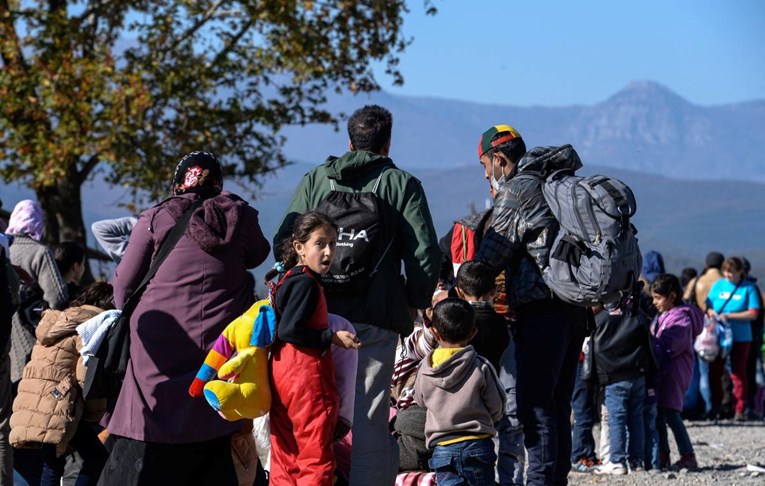 Во 2025. помалку мигранти барале азил во ЕУ, Германија бележи најголем пад