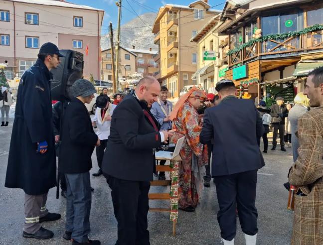 Алгел: Вевчанскиот карневал уникатен и со традиција