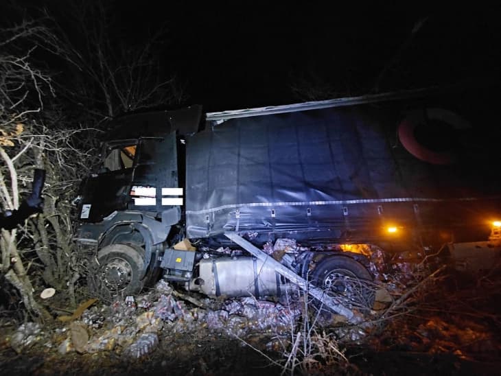 Возач на товарно возило загина на магистралниот пат А2