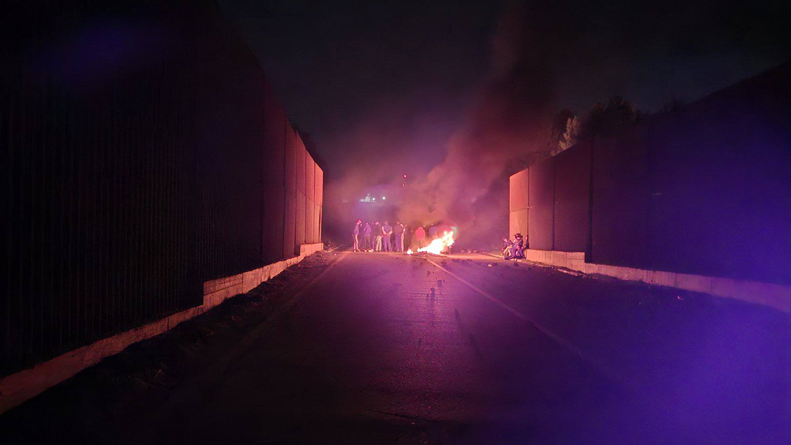 Блокади на патот Ресен – Битола и во Кочани – Роми протестираат поради одземени возила што ги управувале без дозвола