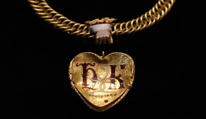 Британците го откупиле славниот приврзок на кралот Хенри Осми- платиле астрономска цена