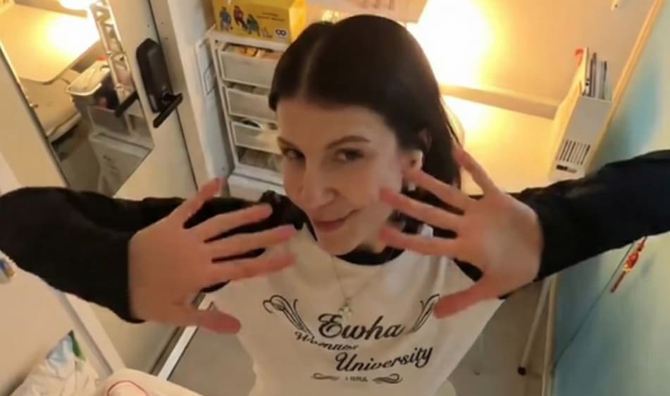 Студентка во Сеул живее во стан од 6,5 квадрати, цената на киријата е посебна: Ова е плакар (ВИДЕО)