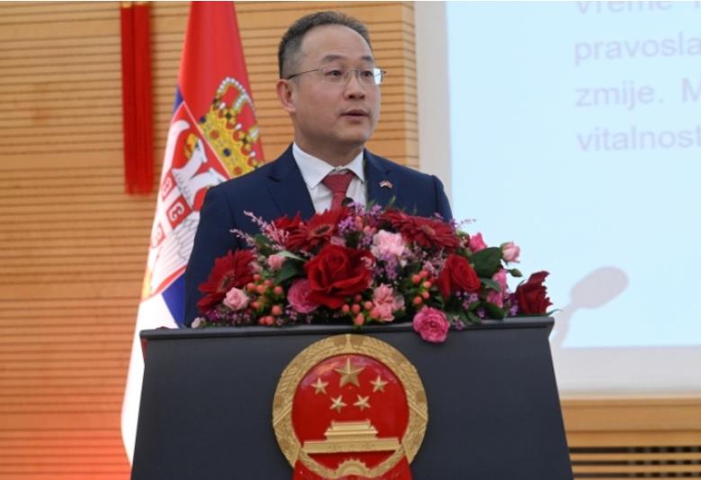 Амбасадорот на Кина во Србија: Мешањето на некои земји во кинеско-српската соработка е политика на блокови