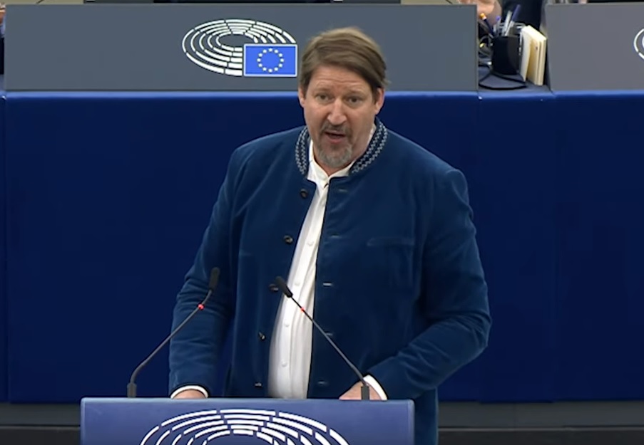 Вајц: Македонија моментално се наоѓа во тешка позиција, бидејќи процесот на пристапување е во застој