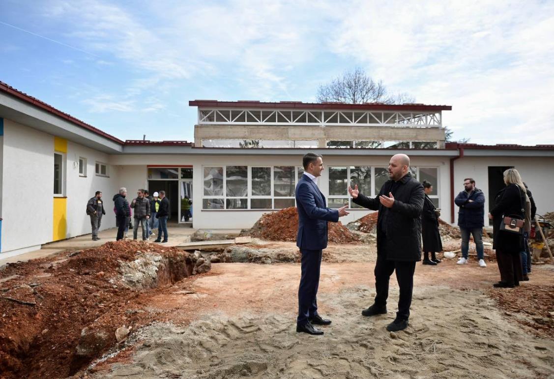 Велковски и Костовски извршија увид во изградбата на нова детска градинка во Бутел 2