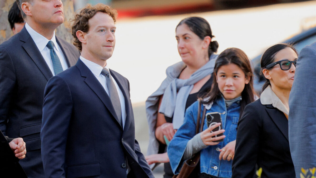 Драма на судењето на Закерберг пред мајките на децата, кои извршиле самоубиство: Бев лош во одговорите (ВИДЕО)