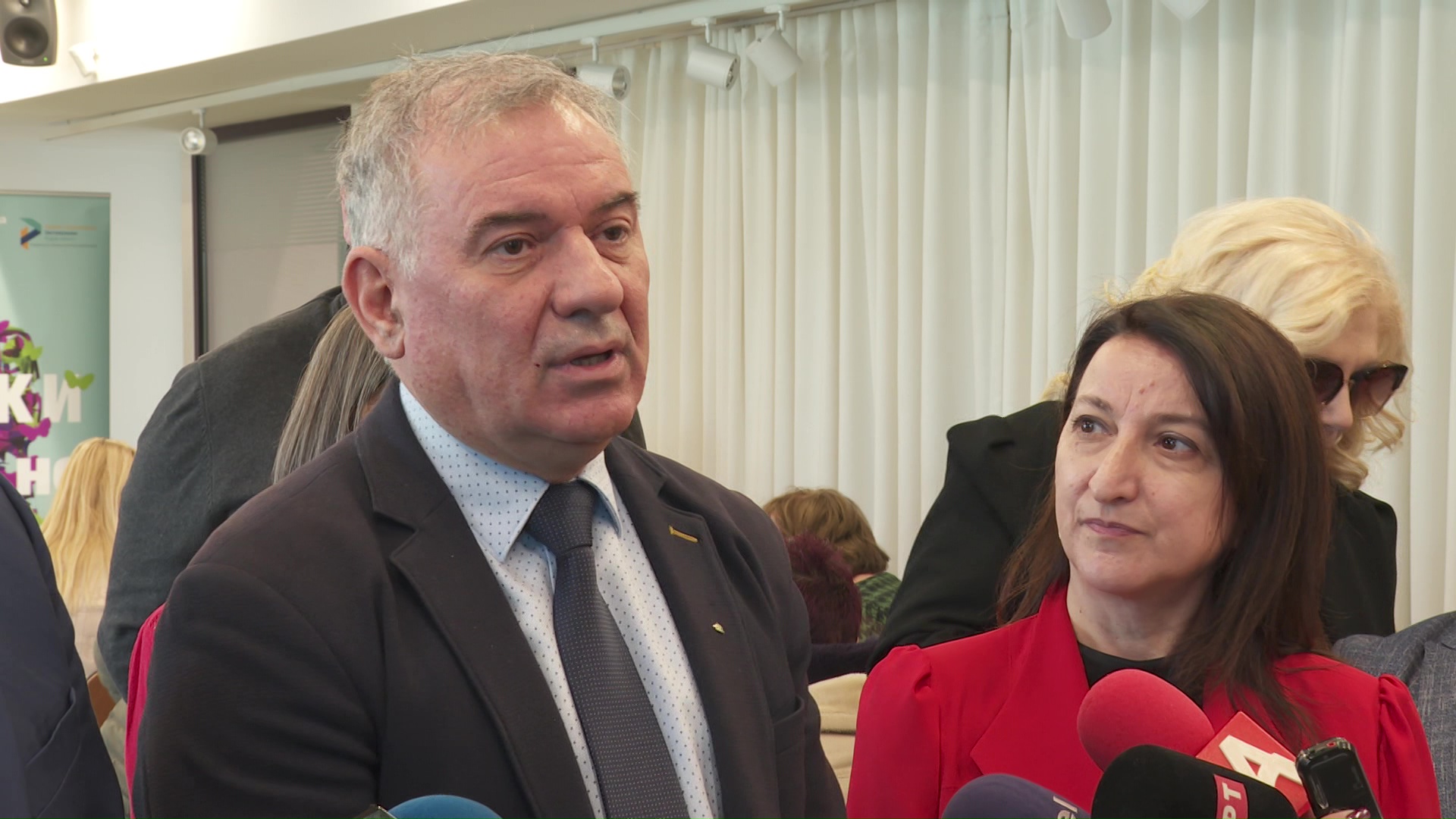 Две ипол месечно доенче е најмалиот пациент со спинална мускулна атрофија, се лекува на Детската клиника