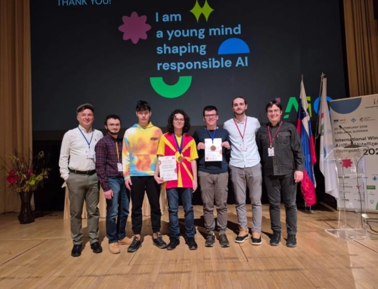 Два бронзени медалa за македонски средношколци на втората Интернационална олимпијада по вештачка интелигенција во Љубљана