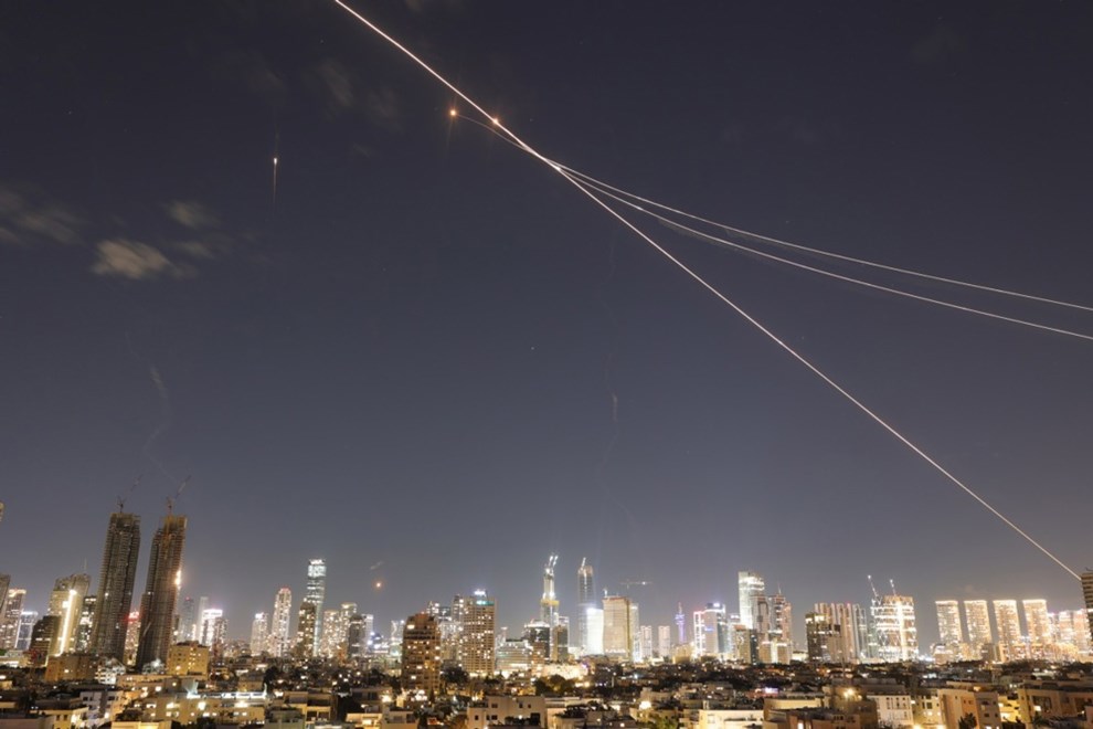 Шефот на иранската безбедност се закани со удари против САД и Израел какви што „никогаш претходно не доживеале“