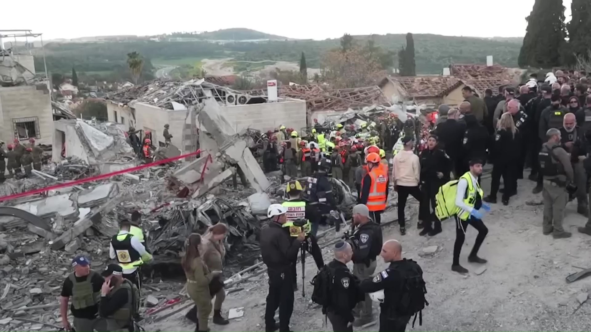 Повеќе од 400 македонски граѓани се интересирале за евакуација, 30-тина побарале веднаш да ја напуштат зоната на конфликт