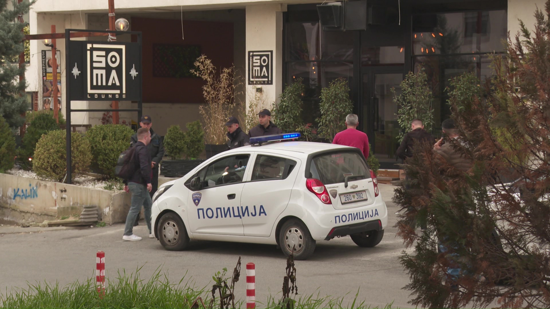 31 годишна мајка и нејзината 6 годишна ќерка загинаа по пад од шести кат во комплексот „Алумина“ во Тафталиџе