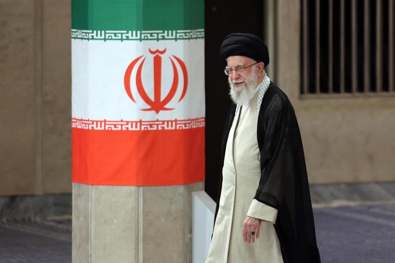 Фајненшл тајмс: Убиството на ајатолахот Хамнеи овозможено и со низа кибер-напади