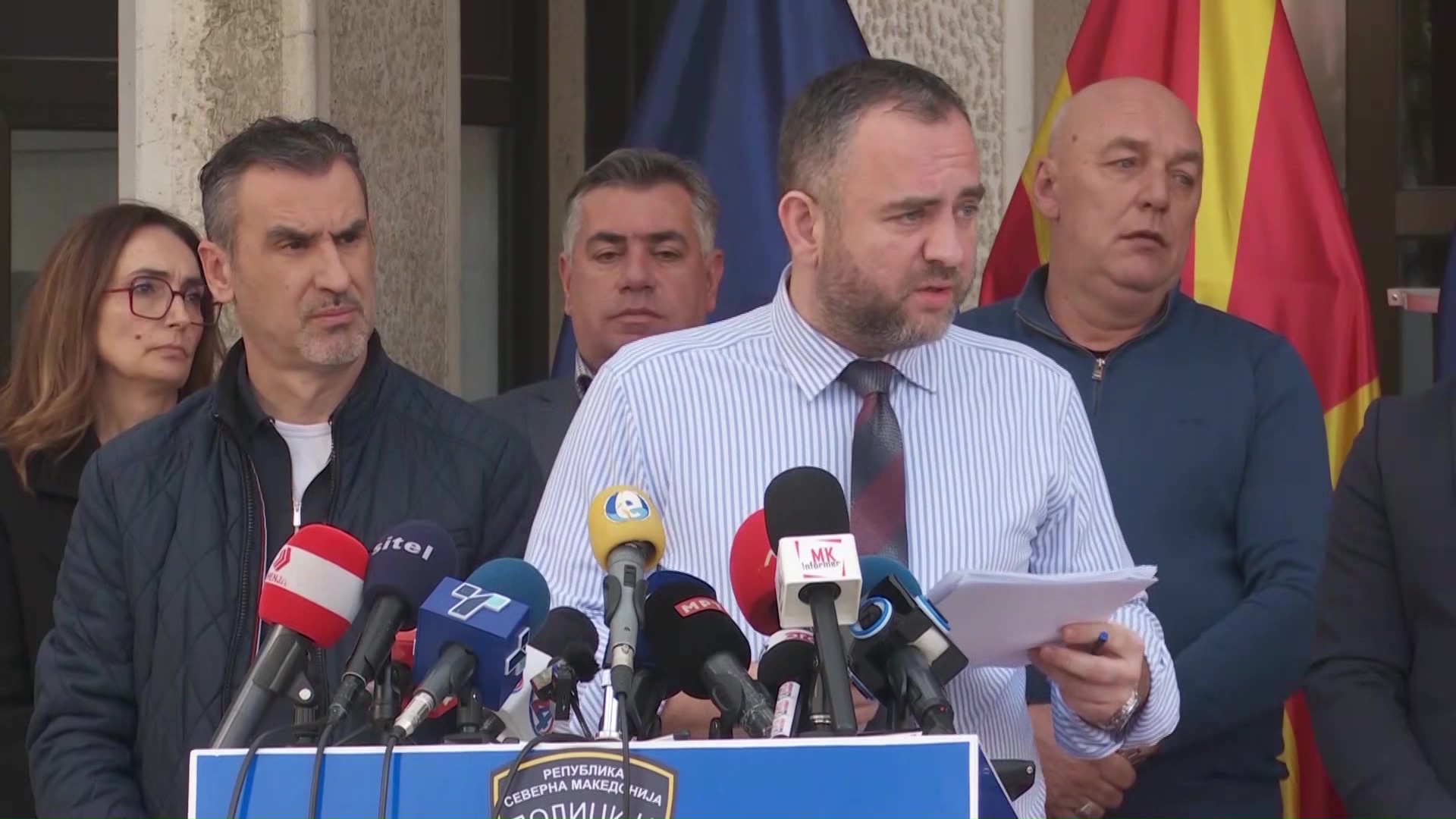 Приведен мажот чија сопруга и ќерка вчера починаа по пад од балкон во скопско Тафталиџе