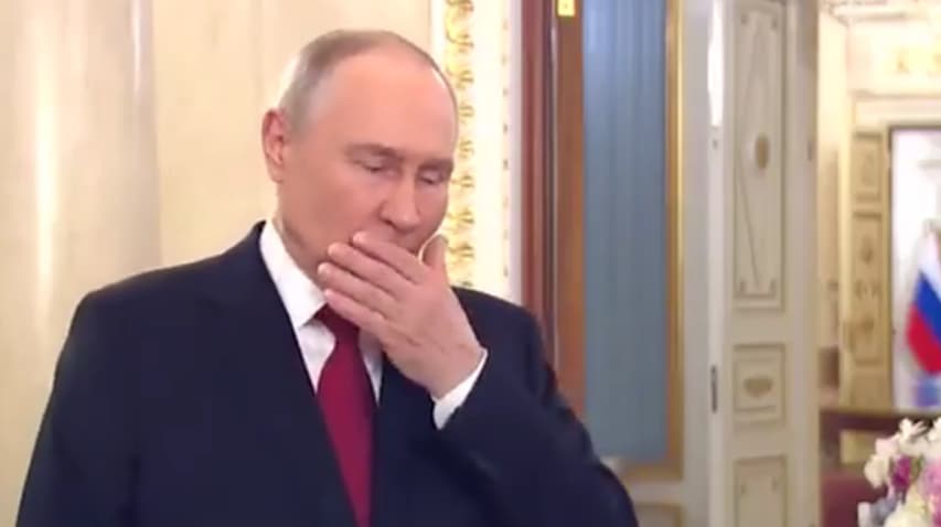 Путин го прекина обраќањето до жените за 8 Март, откако се закашла- реагира Кремљ (ВИДЕО)