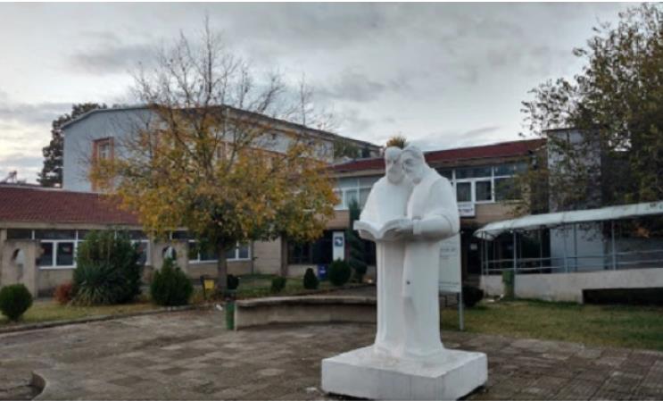 ОУ „Св. Кирил и Методиј“: Дојавата за бомба во училиштето е лажна, наставата продолжува непречено