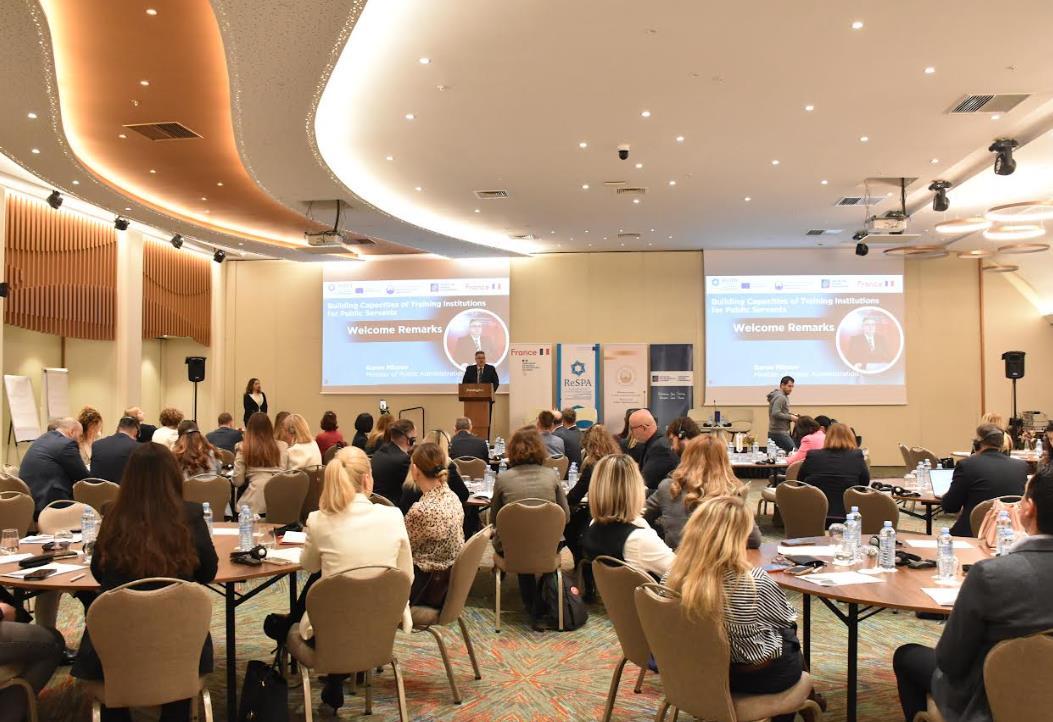 Минчев: Мораме да го дестигматизираме терминот административец и да го трансформираме во професионалец во јавна служба