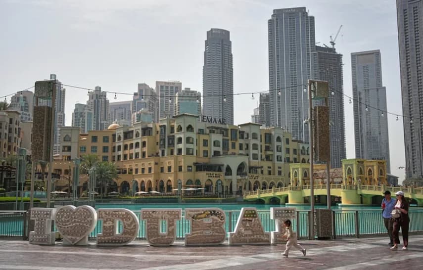 Британците ги откажаа летовите за Абу Даби до крајот на годината