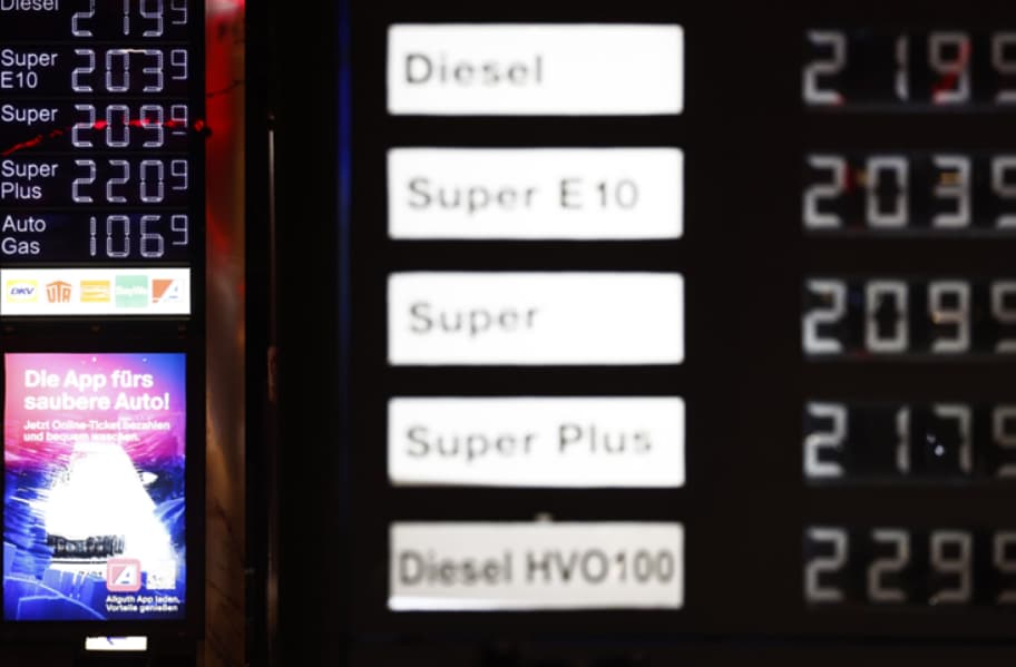 Европските земји воведуваат драстични мерки за да се справат со „бензинскиот туризам“