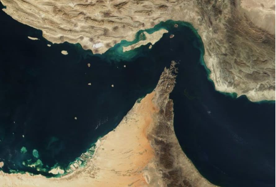 Италија: Не се подготвуваат тајни договори со Иран за Ормутскиот Теснец