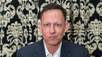 Тајните предавања на милијардерот Питер Тил за Антихристот во Рим предизвикаа дебата во американскиот државен врв