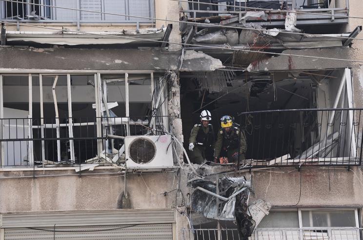 Видео: Двајца загинати во ирански ракетен напад врз Израел