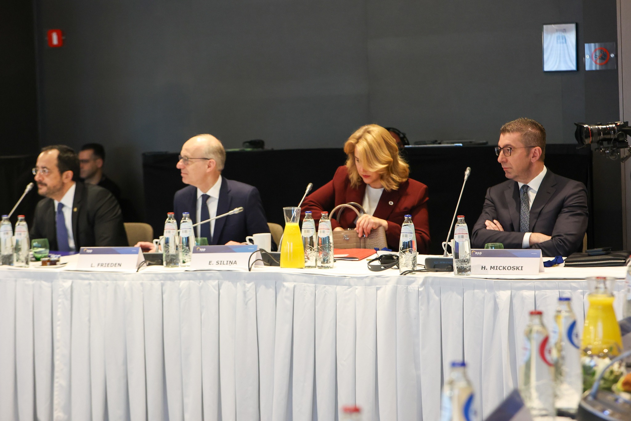 Мицкоски: Денес имав чест да присуствувам на самитот на ЕПП