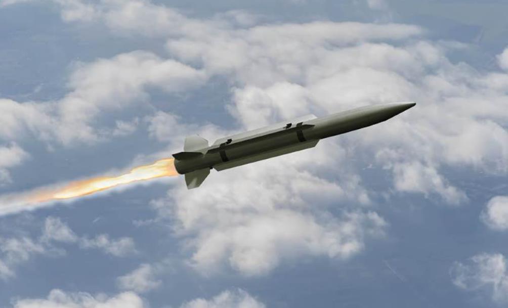 Велика Британија ги осуди нападите на Иран врз британско-американската база и ги нарече неодговорни