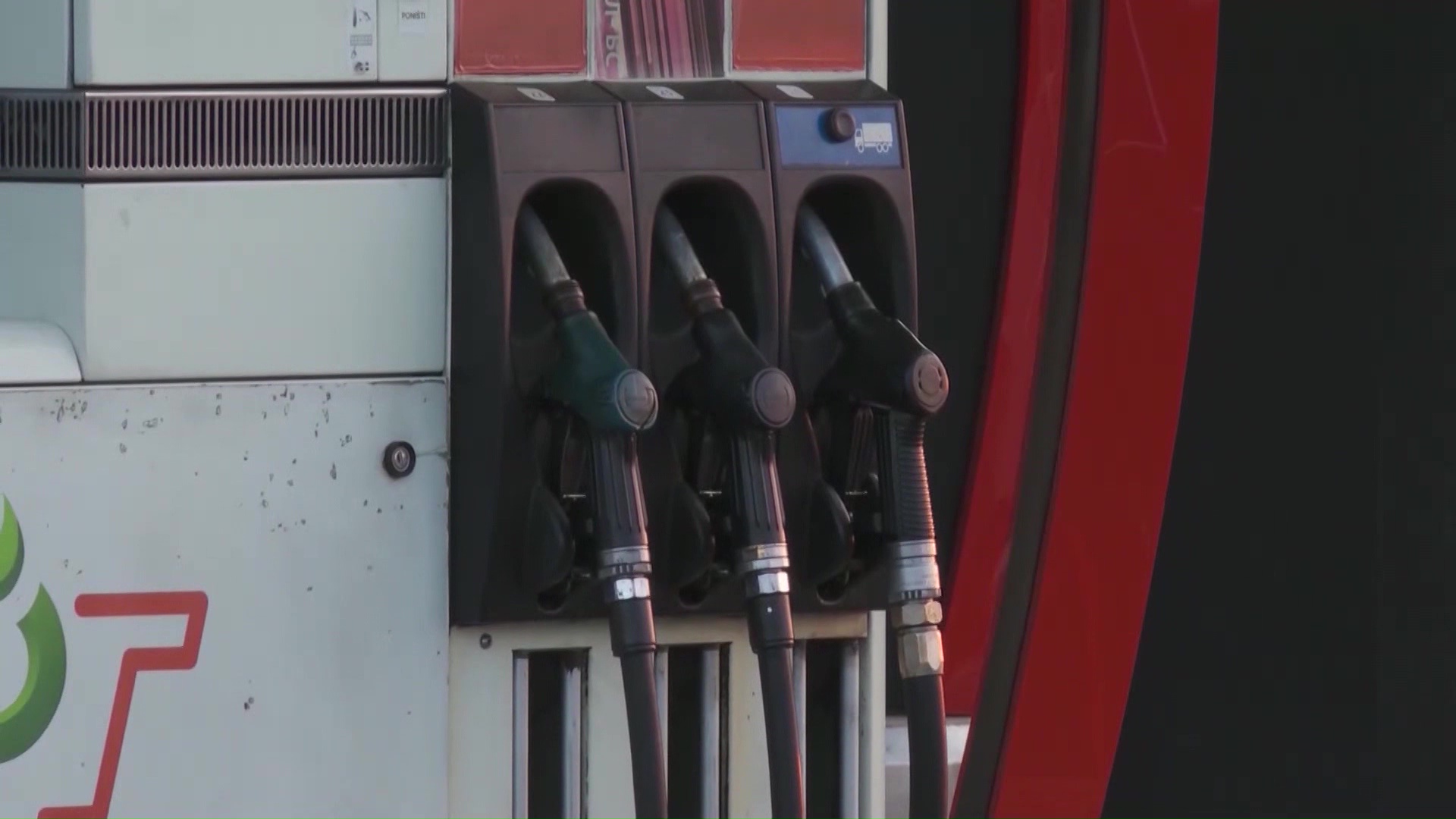 Ако продолжи поскапувањето можно е владата да ги намали акцизите